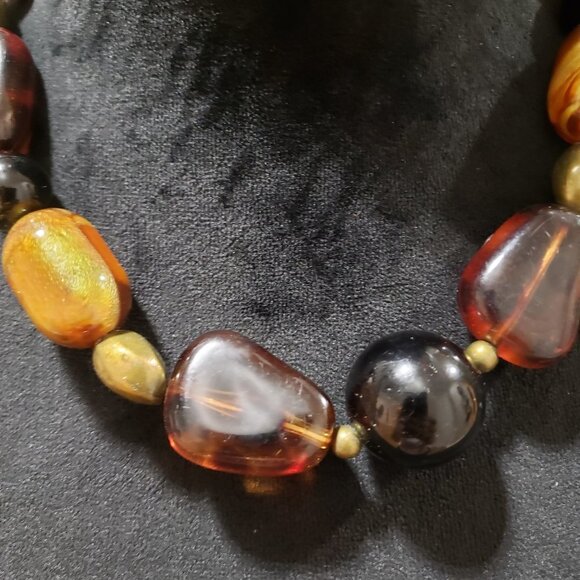 New York Womens Fashion Chunky Faux Baltic Amber Beaded Necklace with Lobster… - Picture 4 of 7
